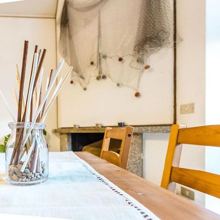 Lago Azzurro Apartment 瓦伦纳 外观 照片