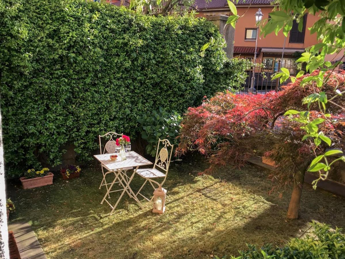Lago Azzurro Apartment 瓦伦纳 外观 照片