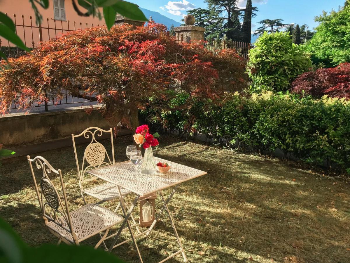 Lago Azzurro Apartment 瓦伦纳 外观 照片